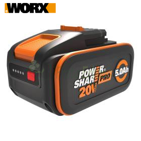 Cargador de batería ultrarrápido Worx WA3867 de 20 V con cable sobre banco de trabajo